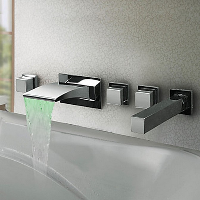 Finition chromée Thermochromique contemporain Cascade LED bains à remous  Tap T8043 [T8043] - €180.99 : Salle de bain : Robinetterie mitigeur, robinet  lavabo - Robinetonline